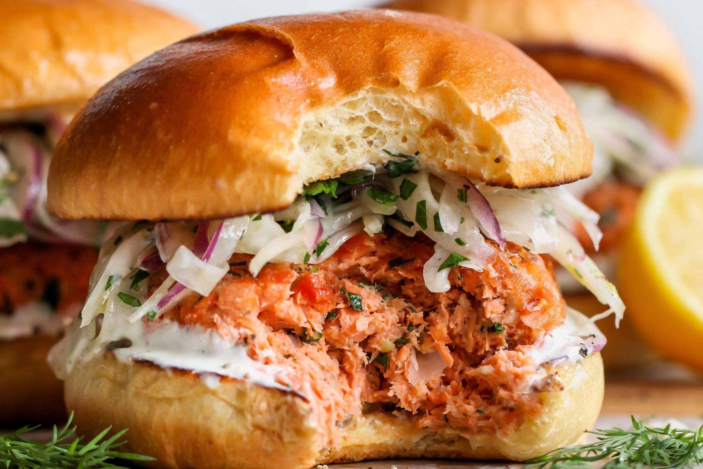 fresh-salmon-burgers-recipe