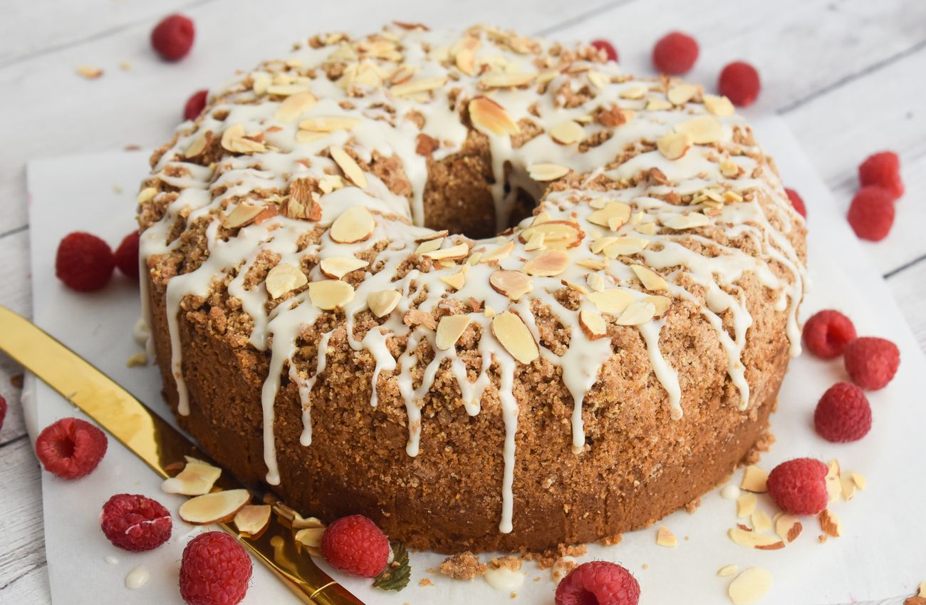gluten-free-raspberry-almond-coffee-cake-recipe