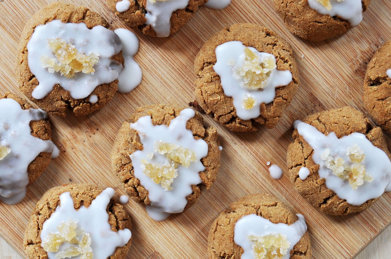 gluten-free-vegan-gingerbread-cookies-recipe