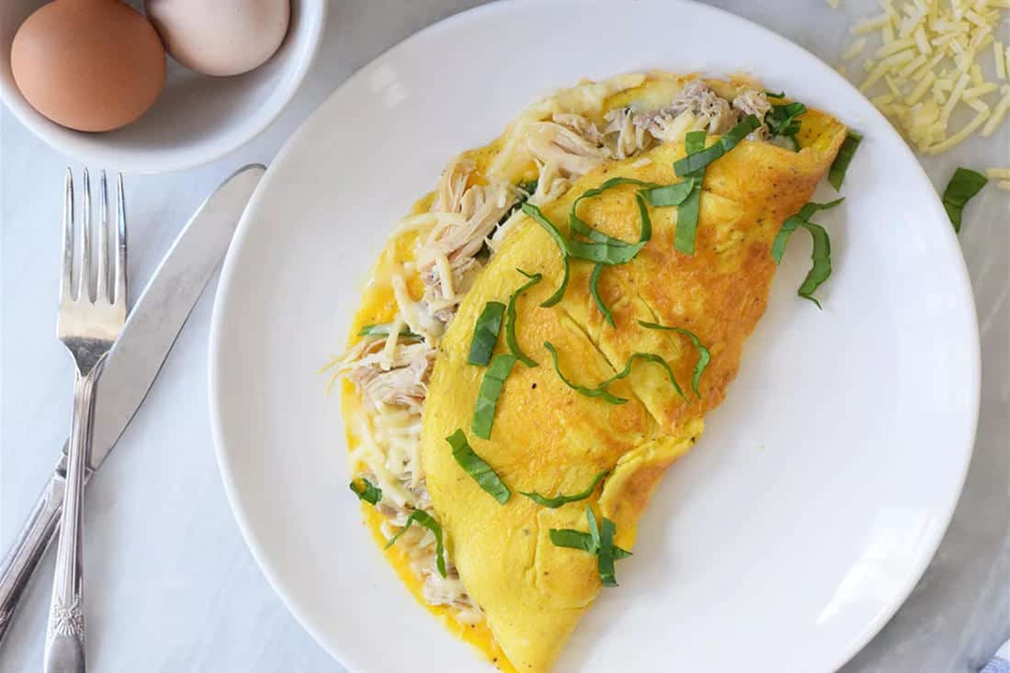 keto-buffalo-chicken-omelette-recipe