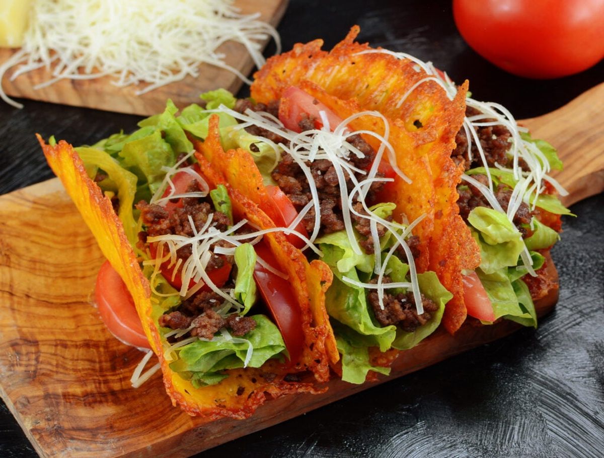 low-carb-keto-cheese-taco-shells-recipe