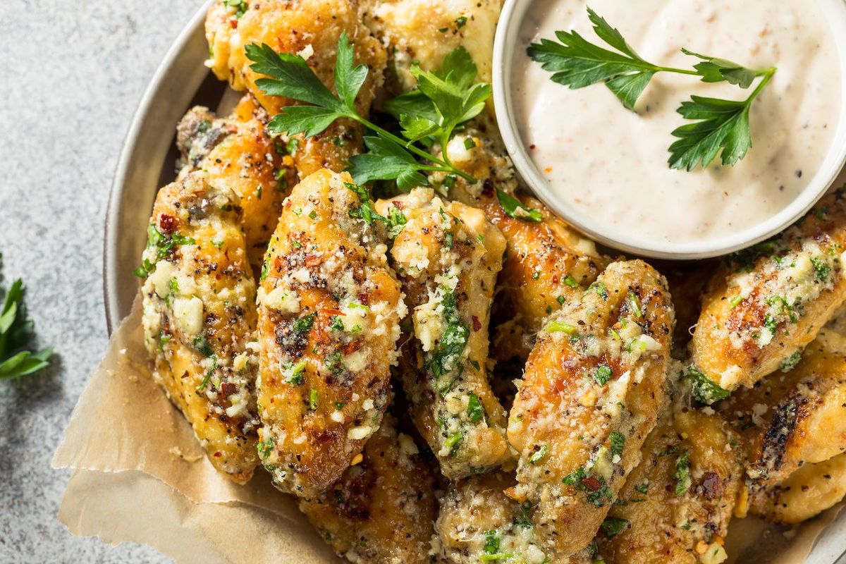 parmesan-garlic-keto-chicken-wings-recipe