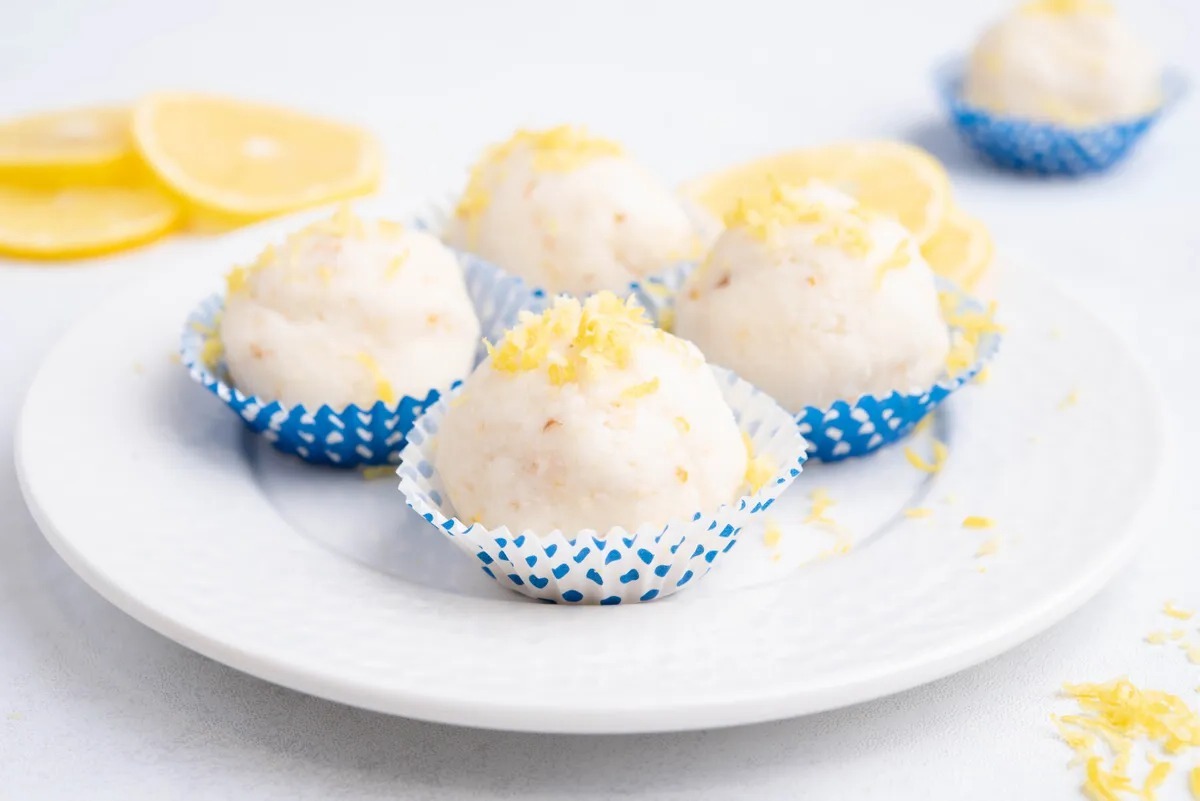 vegan-keto-lemon-fat-bombs-recipe